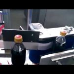 Автоматична машина для маркування пляшок Cola