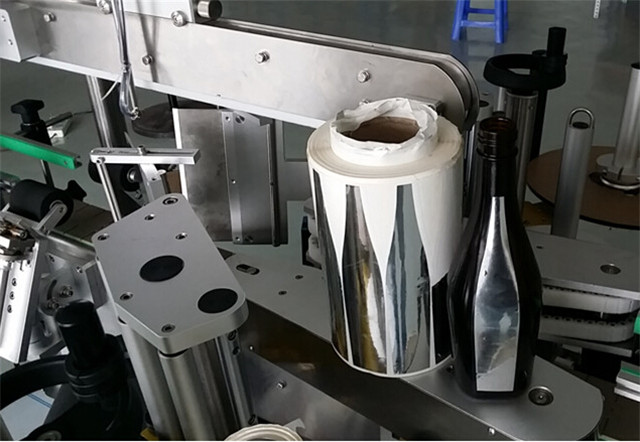 Автоматична двостороння маркувальна машина для деталей пляшок для лосьйонів із шампунем